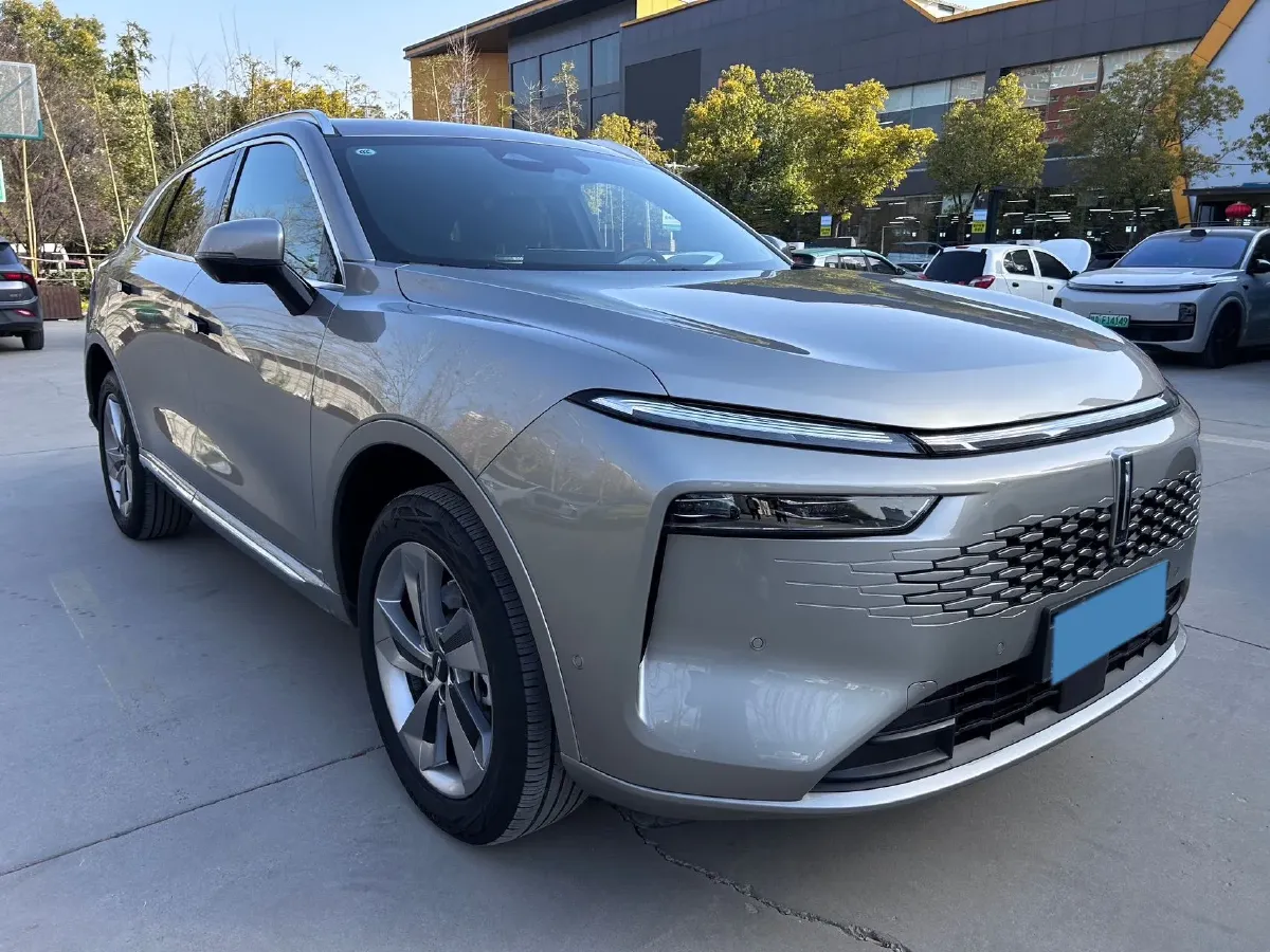 2024 WEY Mocha 1.5T 170HP L4 4DHT PHEV 35.04KWH,autocango,china used car exporter,china ev exporter,chinese used car exporter,chinese used ev exporter