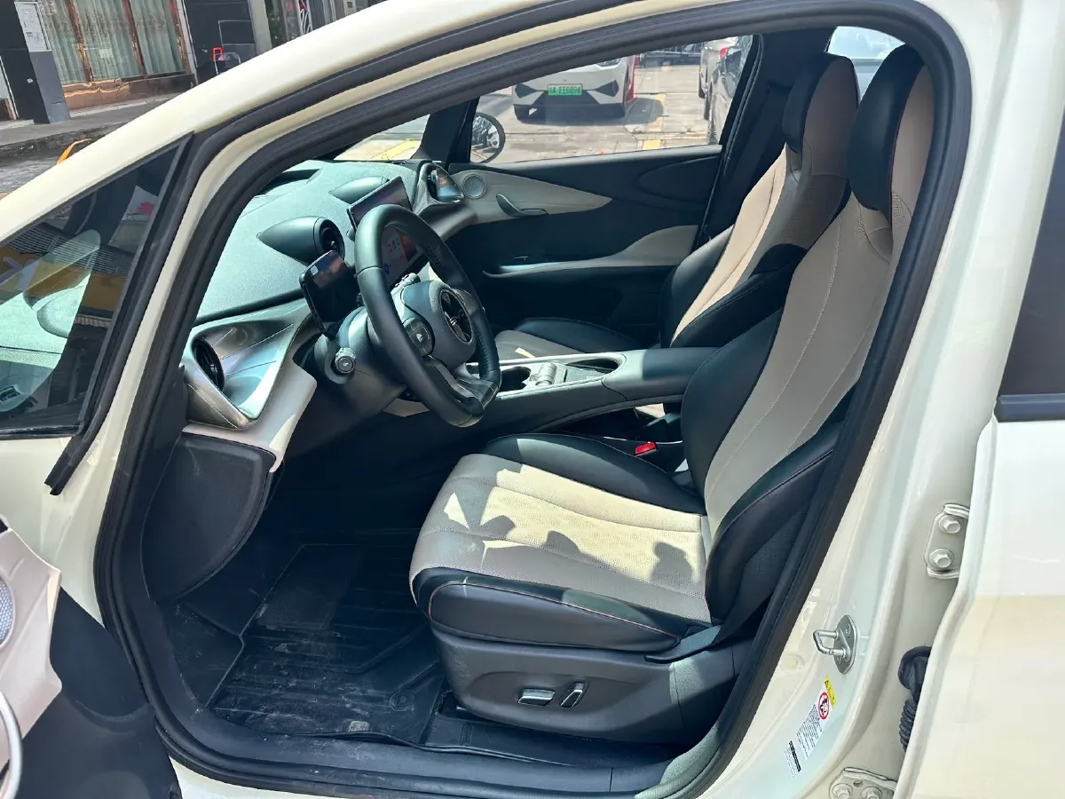 2023 BYD Dolphin BEV 44.928KWH,autocango,china used car exporter,china ev exporter,chinese used car exporter,chinese used ev exporter