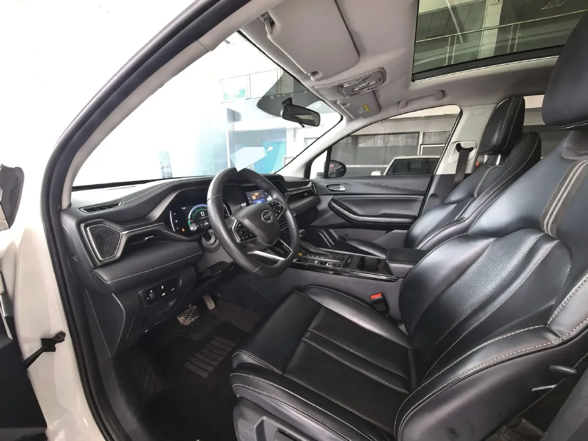 2022 GAC Trumpchi GS4 1.5T 169HP L4 6AT,autocango,china used car exporter,china ev exporter,chinese used car exporter,chinese used ev exporter