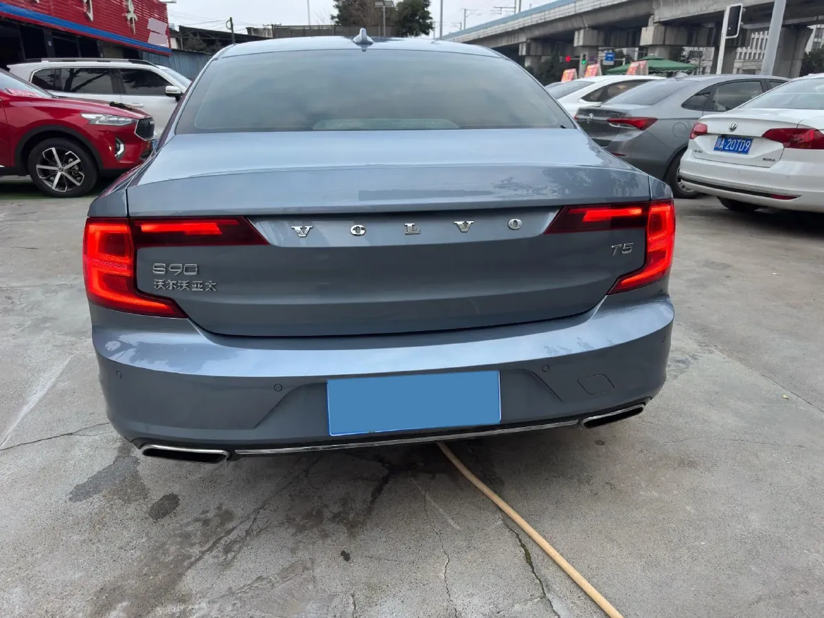 2018 Volvo S90 2.0T 254HP L4 8AT,autocango,china used car exporter,china ev exporter,chinese used car exporter,chinese used ev exporter