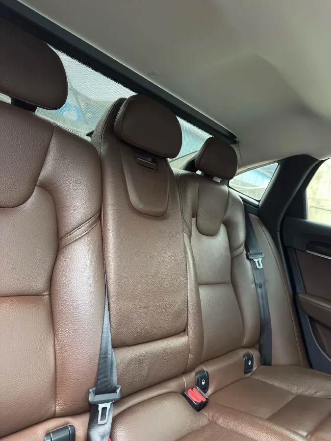 2018 Volvo S90 2.0T 254HP L4 8AT,autocango,china used car exporter,china ev exporter,chinese used car exporter,chinese used ev exporter