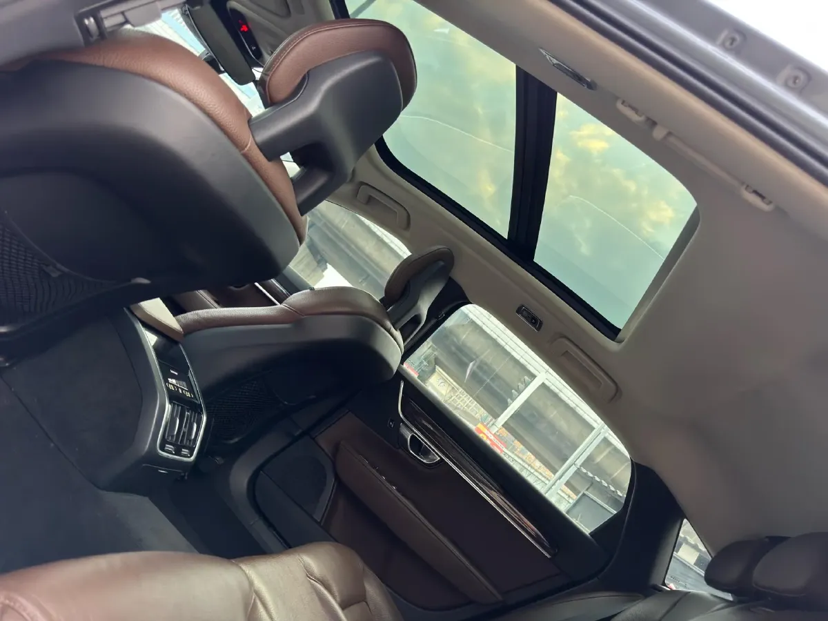 2018 Volvo S90 2.0T 254HP L4 8AT,autocango,china used car exporter,china ev exporter,chinese used car exporter,chinese used ev exporter