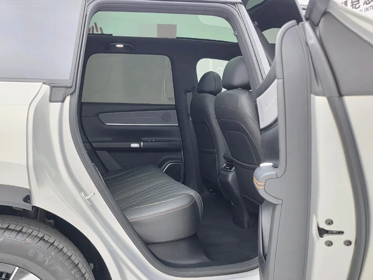 2025 ChangAn QiYuan Q07 1.5L 98HP L4 E-CVT PHEV,autocango,china used car exporter,china ev exporter,chinese used car exporter,chinese used ev exporter