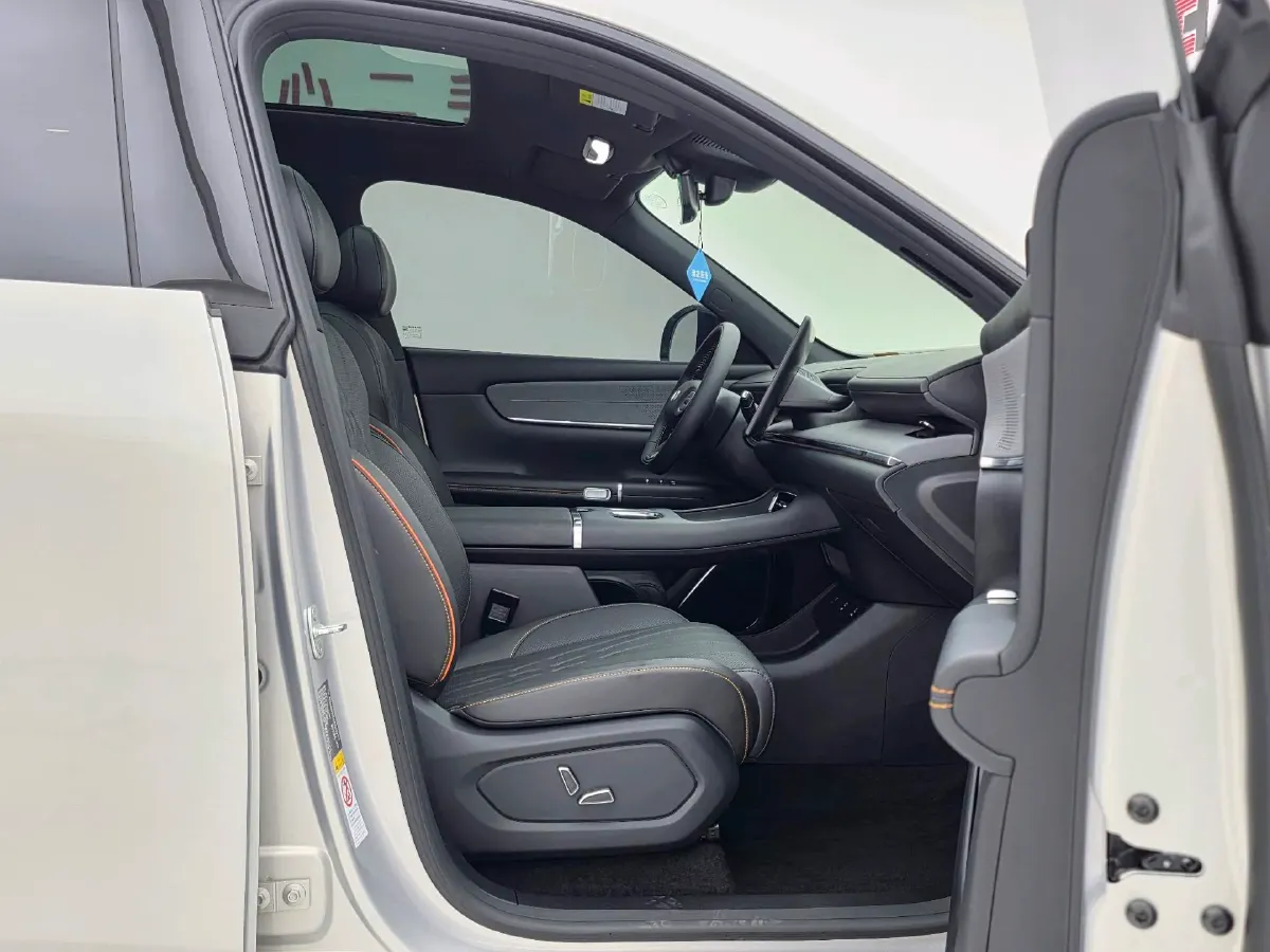 2025 ChangAn QiYuan Q07 1.5L 98HP L4 E-CVT PHEV,autocango,china used car exporter,china ev exporter,chinese used car exporter,chinese used ev exporter