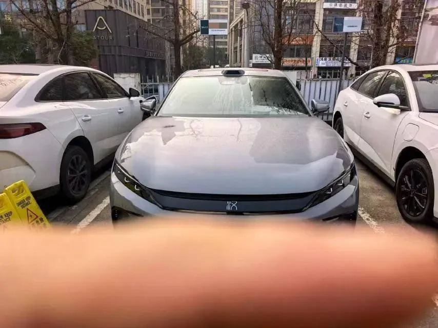 2025 BYD Han BEV 85.44KWH,autocango,china used car exporter,china ev exporter,chinese used car exporter,chinese used ev exporter