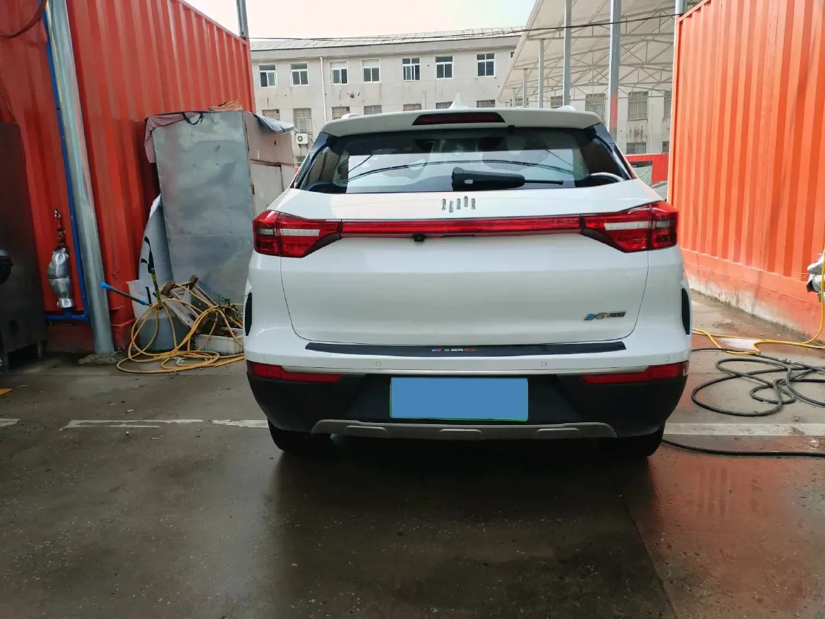 2018 MAXUS XinTu V80 2.5T 136HP L4 6AMT,autocango,china used car exporter,china ev exporter,chinese used car exporter,chinese used ev exporter