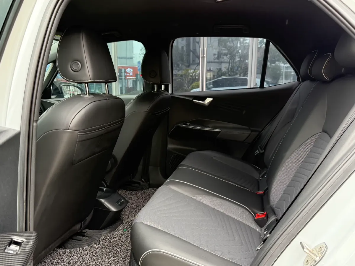 2023 Volkswagen ID.3 BEV 52.8KWH,autocango,china used car exporter,china ev exporter,chinese used car exporter,chinese used ev exporter