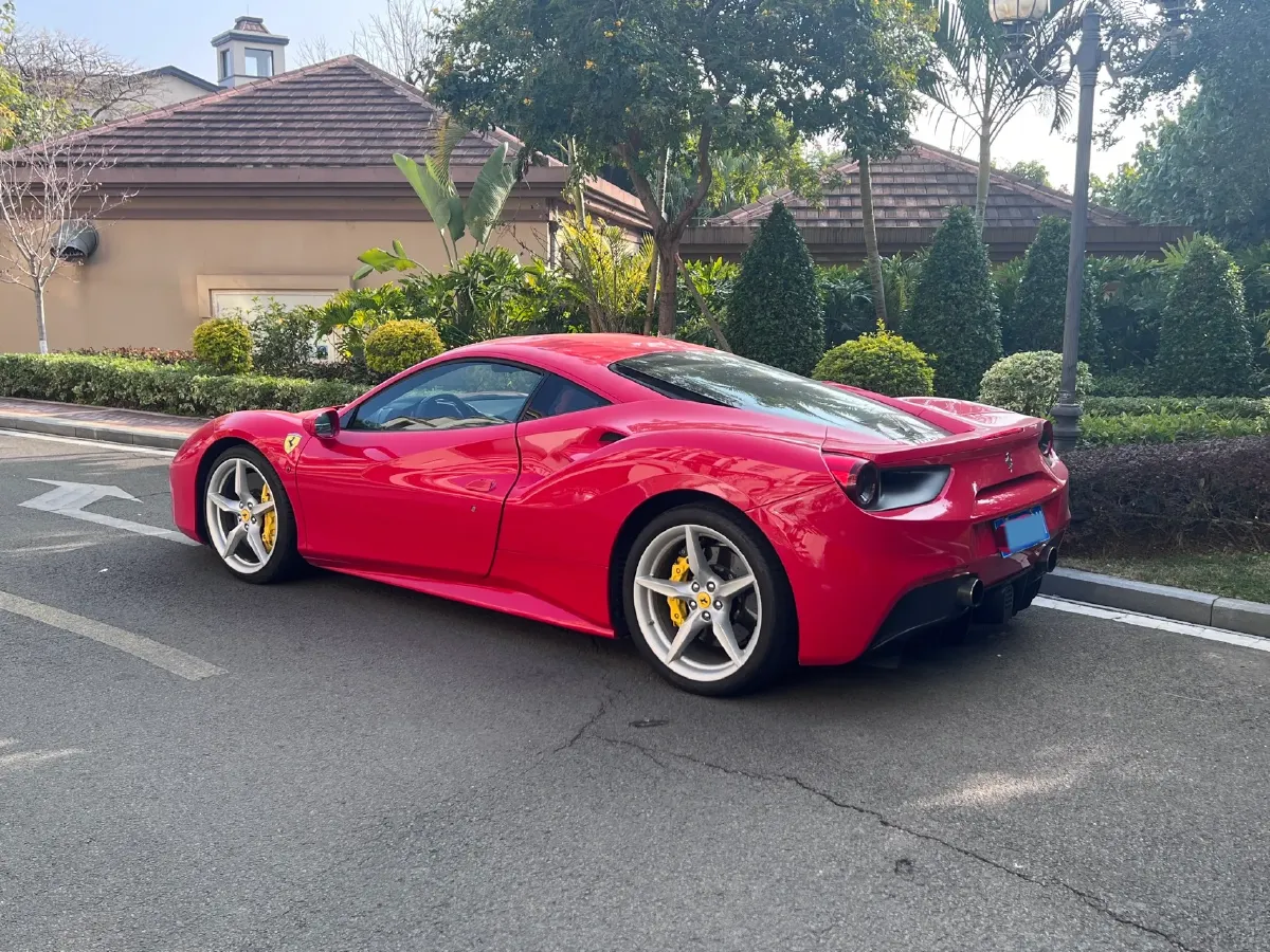 2015 Ferrari 488 3.9T 670HP V8 7DCT,autocango,china used car exporter,china ev exporter,chinese used car exporter,chinese used ev exporter