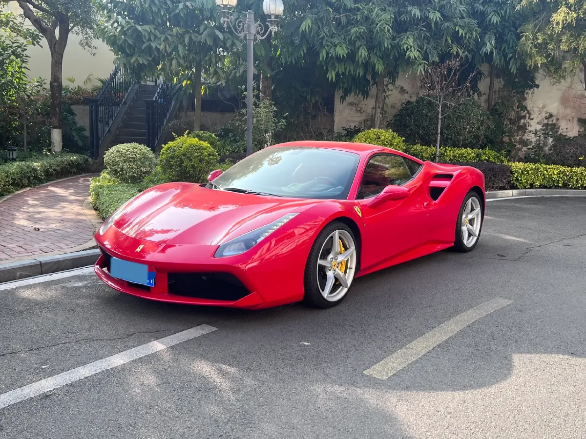 2015 Ferrari 488 3.9T 670HP V8 7DCT,autocango,china used car exporter,china ev exporter,chinese used car exporter,chinese used ev exporter