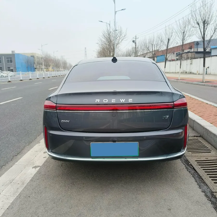2025 Roewe M7 DMH 1.5L 112HP L4 1DHT PHEV,autocango,china used car exporter,china ev exporter,chinese used car exporter,chinese used ev exporter