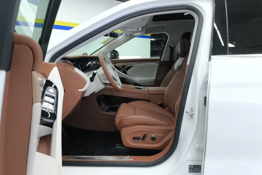 2024 Voyah FREE 1.5T 150HP L4 REEV 39.2KWH,autocango,china used car exporter,china ev exporter,chinese used car exporter,chinese used ev exporter