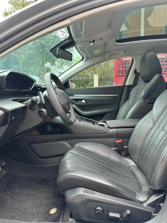 2023 Peugeot 508 1.8T 211HP L4 8AT,autocango,china used car exporter,china ev exporter,chinese used car exporter,chinese used ev exporter