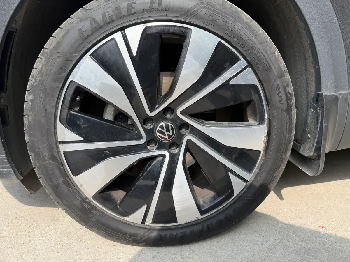 2021 Volkswagen Talagon 2.0T 220HP L4 7DCT,autocango,china used car exporter,china ev exporter,chinese used car exporter,chinese used ev exporter