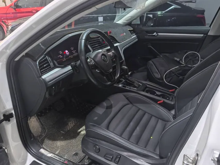 2019 Volkswagen Passat 1.4T 150HP L4 7DCT,autocango,china used car exporter,china ev exporter,chinese used car exporter,chinese used ev exporter