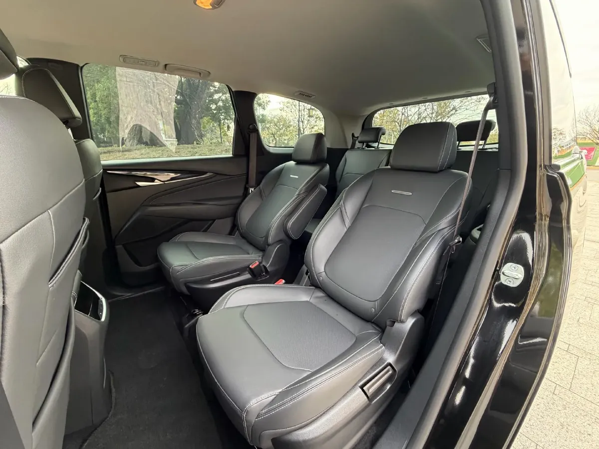 2024 Ford TransitT8 2.0T 154HP L4 6MT,autocango,china used car exporter,china ev exporter,chinese used car exporter,chinese used ev exporter