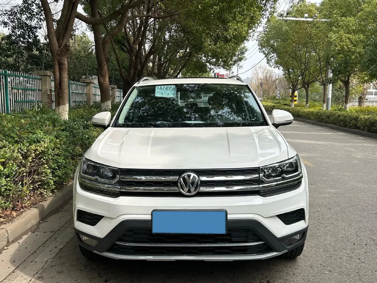 2020 Volkswagen Tharu 2.0T 186HP L4 7DCT,autocango,china used car exporter,china ev exporter,chinese used car exporter,chinese used ev exporter