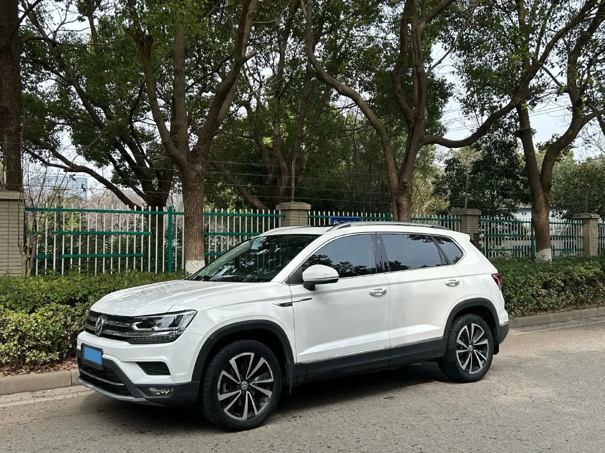 2020 Volkswagen Tharu 2.0T 186HP L4 7DCT,autocango,china used car exporter,china ev exporter,chinese used car exporter,chinese used ev exporter