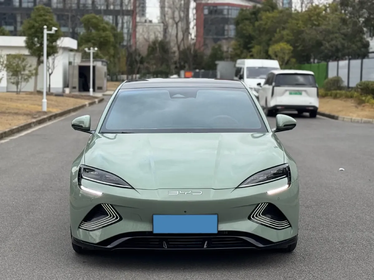 2024 BYD Seal BEV 61.4KWH,autocango,china used car exporter,china ev exporter,chinese used car exporter,chinese used ev exporter