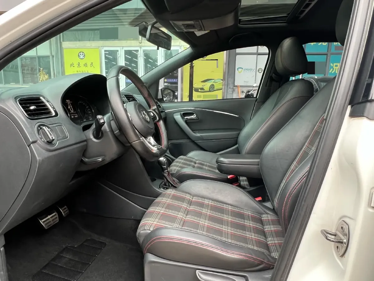 2016 Volkswagen Polo 1.4T 150HP L4 7DCT,autocango,china used car exporter,china ev exporter,chinese used car exporter,chinese used ev exporter