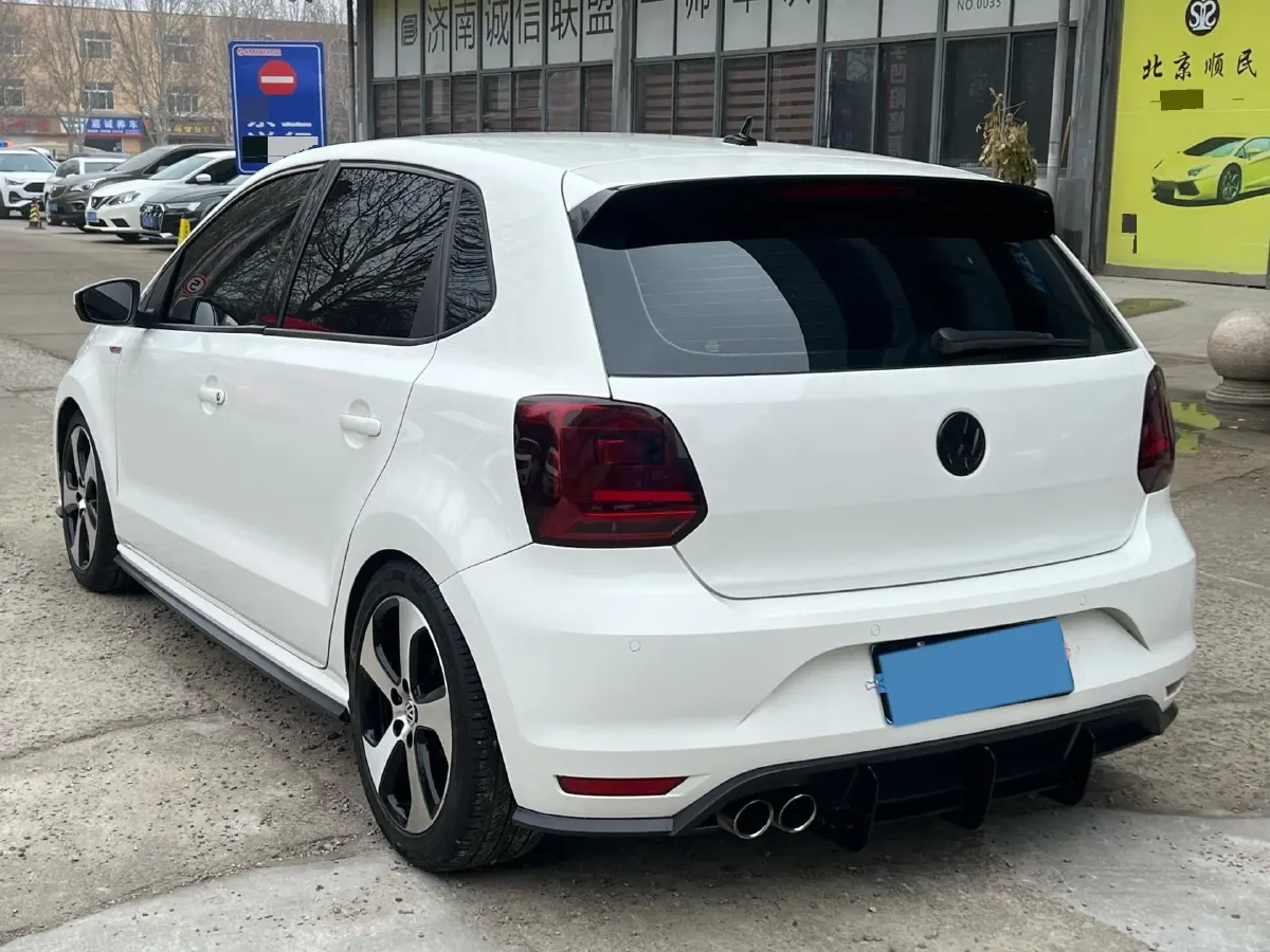 2016 Volkswagen Polo 1.4T 150HP L4 7DCT,autocango,china used car exporter,china ev exporter,chinese used car exporter,chinese used ev exporter