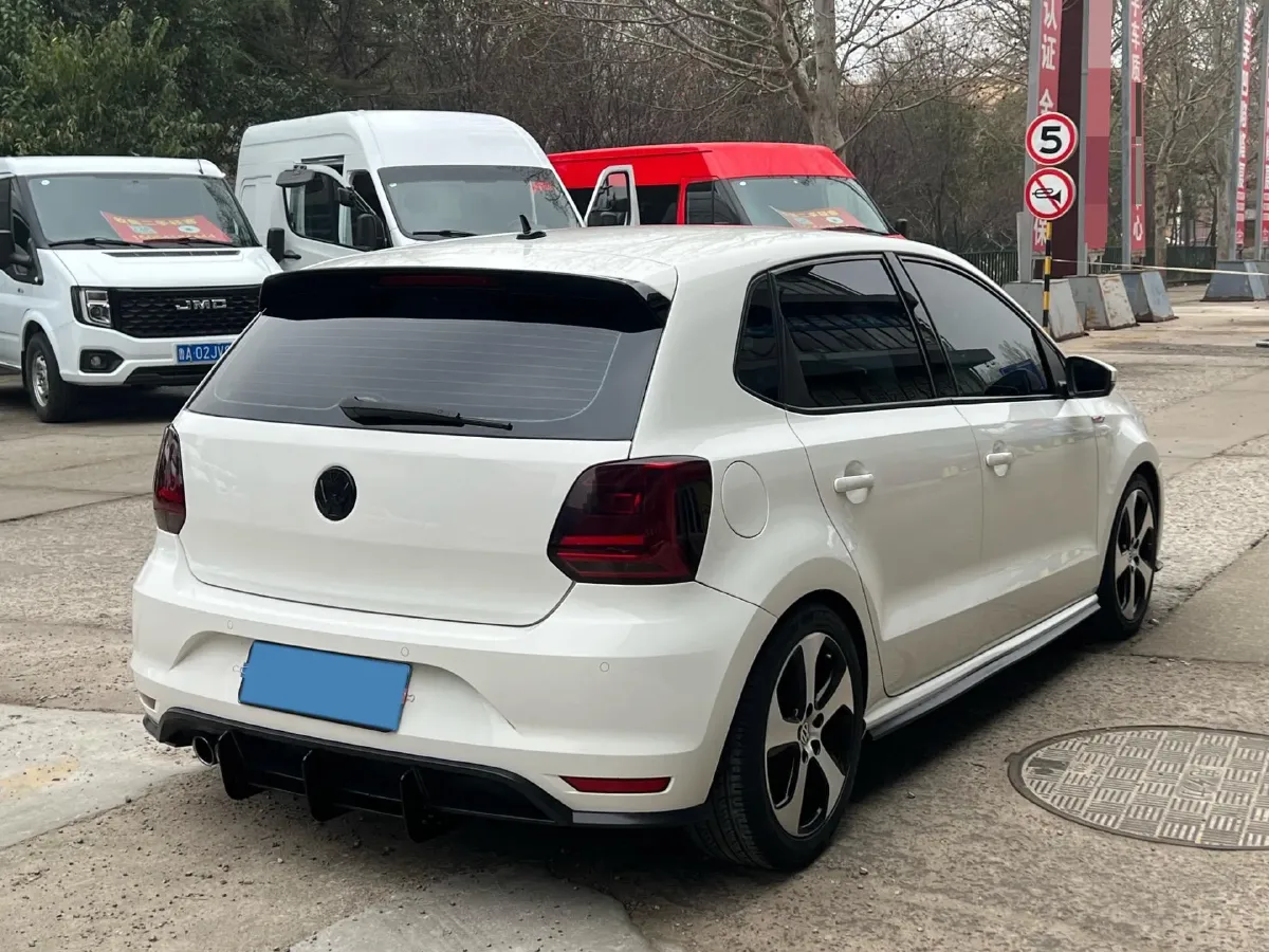 2016 Volkswagen Polo 1.4T 150HP L4 7DCT,autocango,china used car exporter,china ev exporter,chinese used car exporter,chinese used ev exporter
