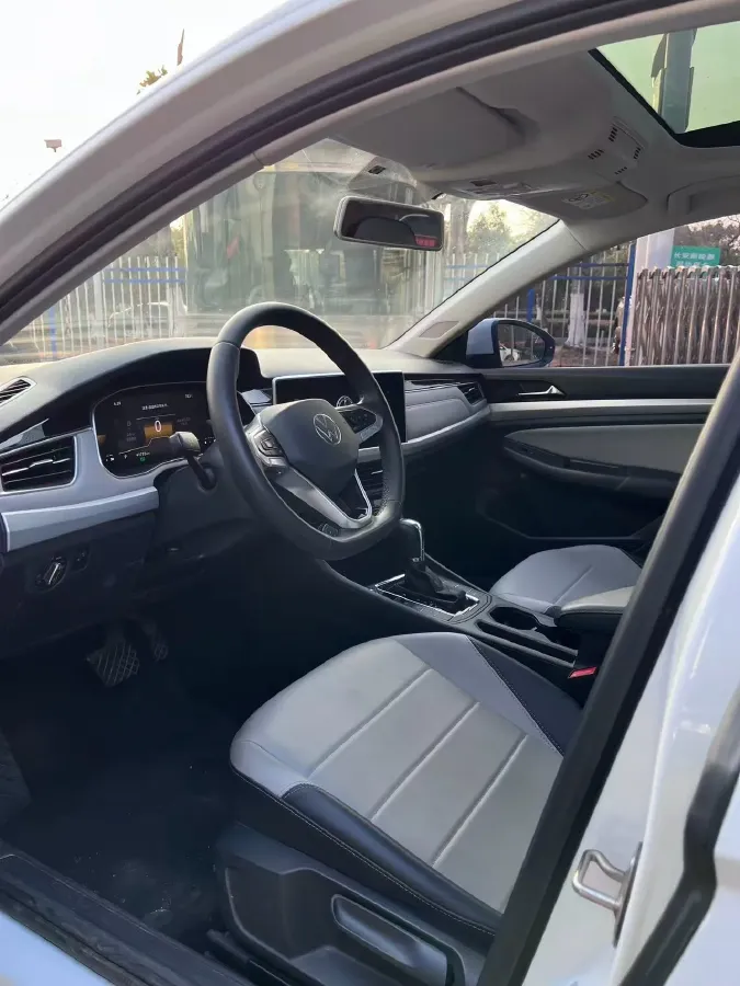 2023 Volkswagen Bora 1.2T 116HP L4 7DCT,autocango,china used car exporter,china ev exporter,chinese used car exporter,chinese used ev exporter