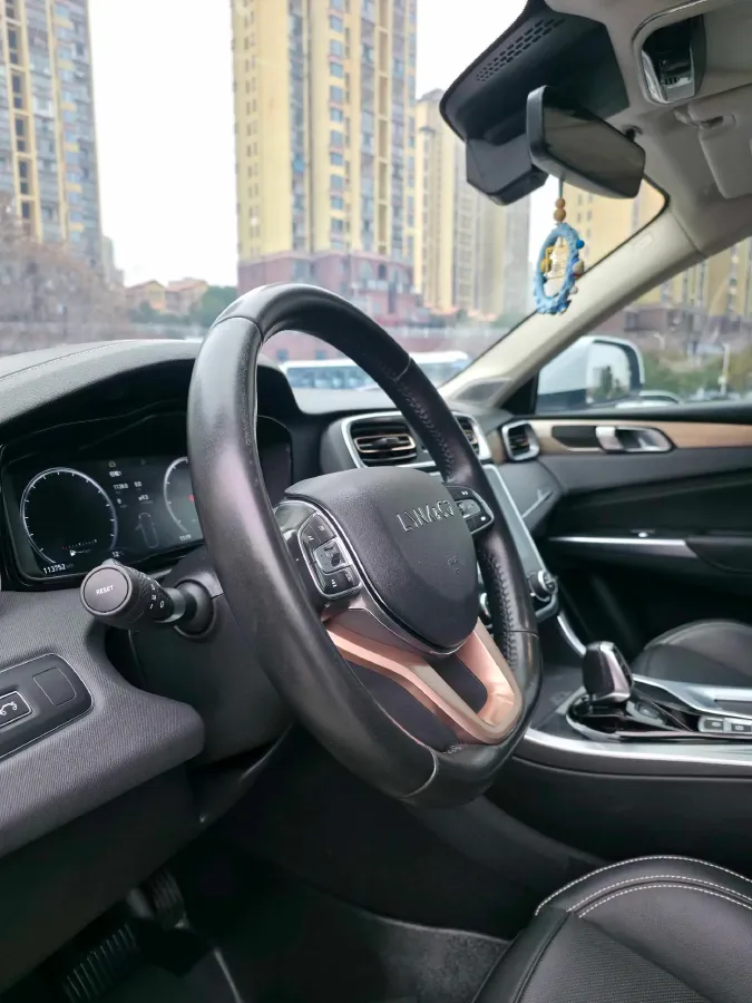 2017 Foton Tunland 2.8T 177HP L4 6AT,autocango,china used car exporter,china ev exporter,chinese used car exporter,chinese used ev exporter