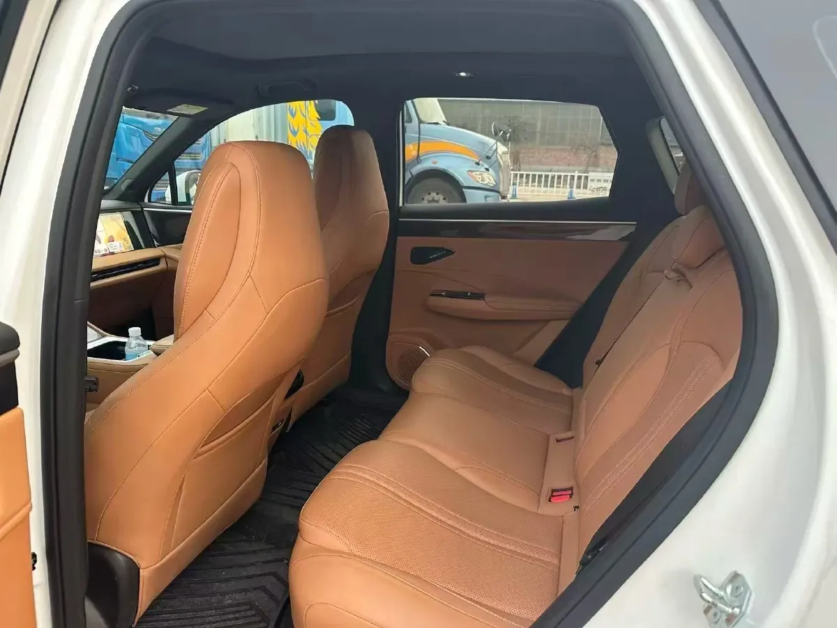 2025 Geely Galaxy L7 1.5L 112HP L4 1DHT PHEV 18.4KWH,autocango,china used car exporter,china ev exporter,chinese used car exporter,chinese used ev exporter