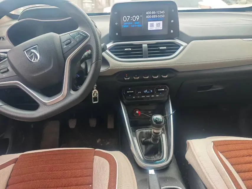 2019 BaoJun 510 1.5L 112HP L4 6MT,autocango,china used car exporter,china ev exporter,chinese used car exporter,chinese used ev exporter