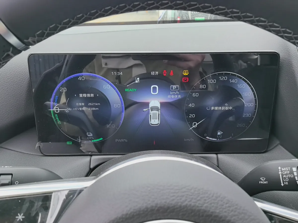 2025 HongQi HS3 1.5T 150HP L4 1DHT PHEV,autocango,china used car exporter,china ev exporter,chinese used car exporter,chinese used ev exporter