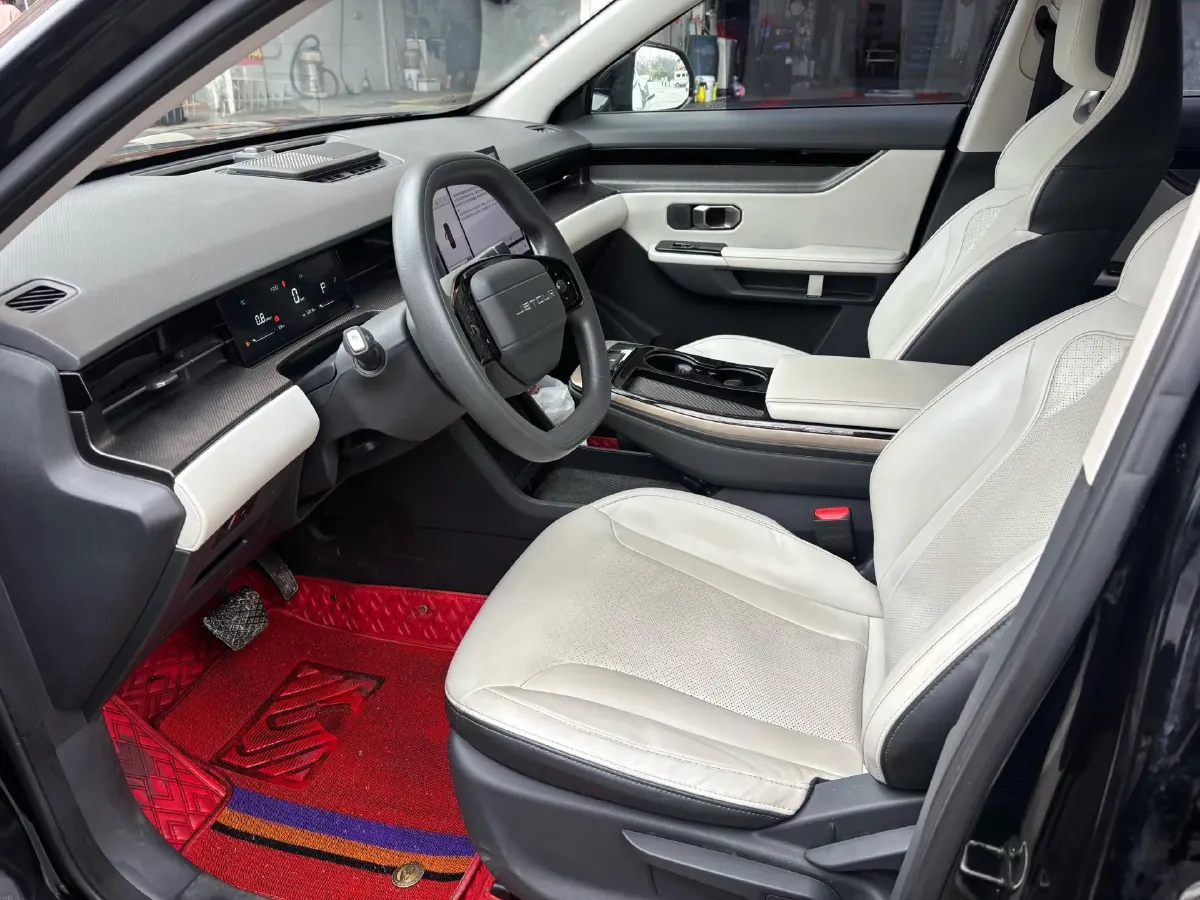 2022 Jetour DASHING 1.6T 197HP L4 7DCT,autocango,china used car exporter,china ev exporter,chinese used car exporter,chinese used ev exporter