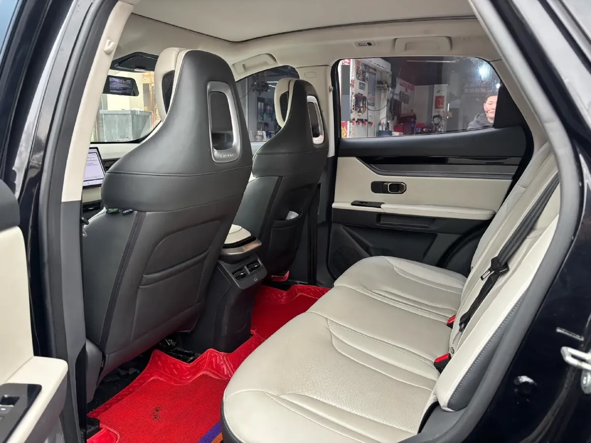 2022 Jetour DASHING 1.6T 197HP L4 7DCT,autocango,china used car exporter,china ev exporter,chinese used car exporter,chinese used ev exporter