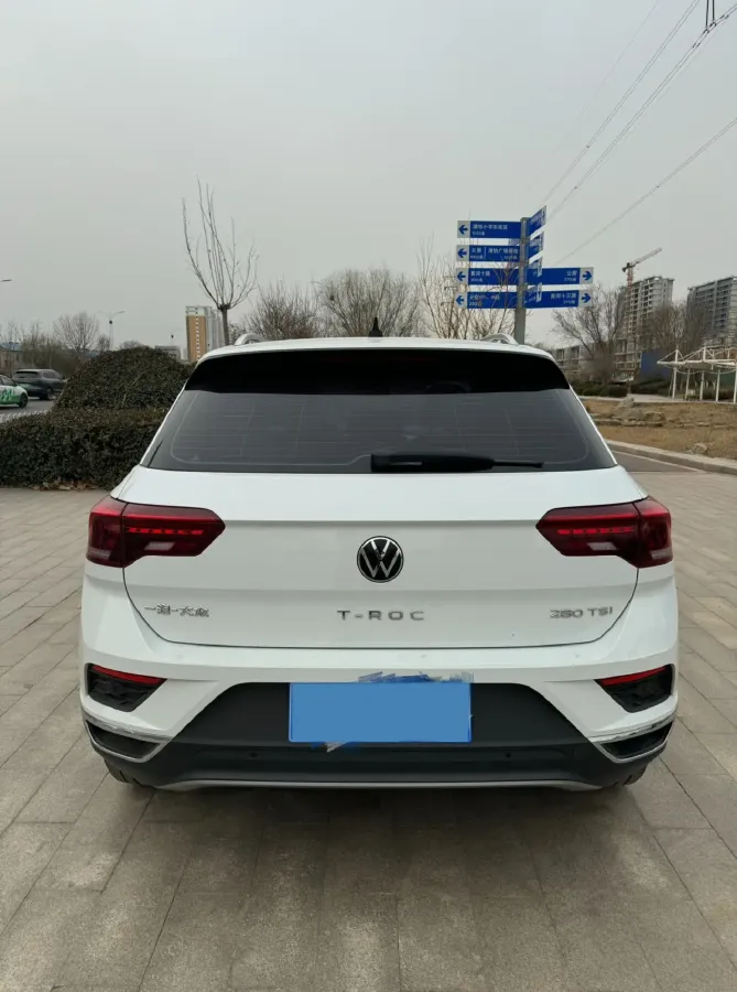 2021 Volkswagen T-Roc 1.4T 150HP L4 7DCT,autocango,china used car exporter,china ev exporter,chinese used car exporter,chinese used ev exporter