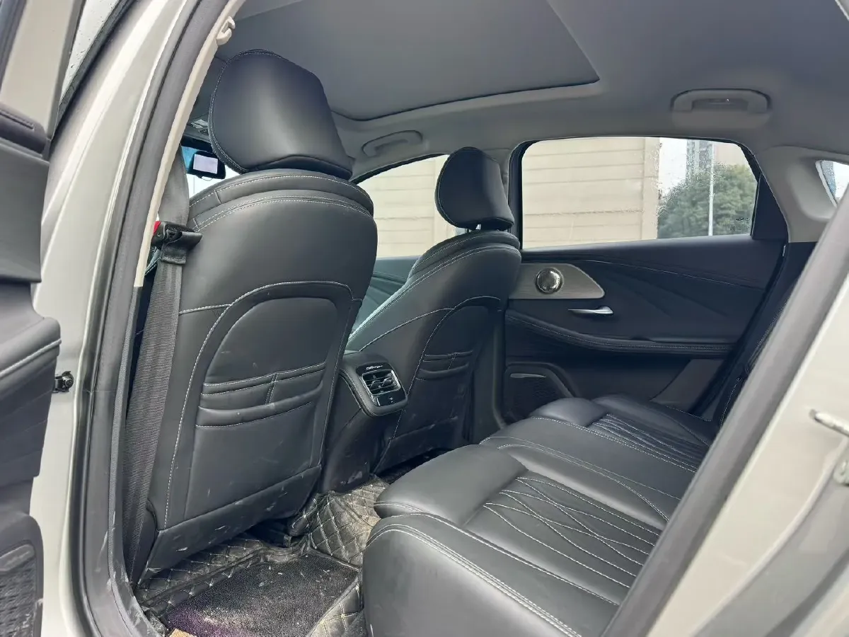 2022 Chery Arrizo 8 1.6T 197HP L4 7DCT,autocango,china used car exporter,china ev exporter,chinese used car exporter,chinese used ev exporter