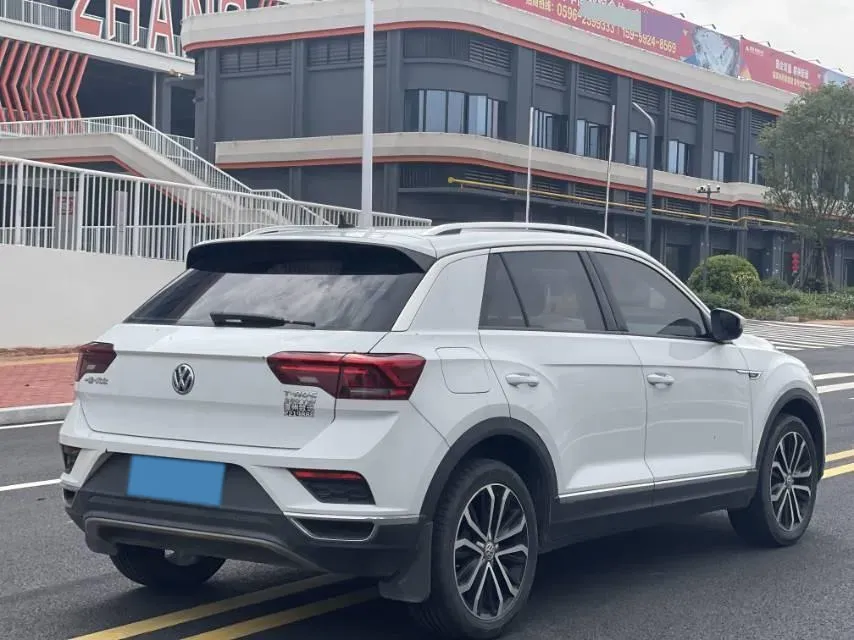 2018 Borgward BX7 2.0T 224HP L4 6AT,autocango,china used car exporter,china ev exporter,chinese used car exporter,chinese used ev exporter