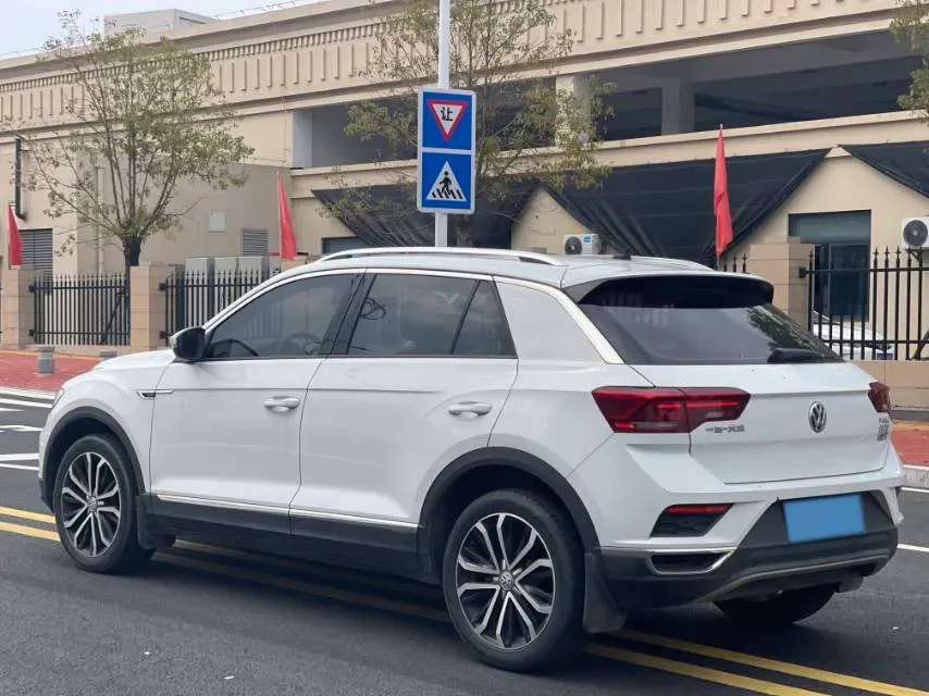 2018 Borgward BX7 2.0T 224HP L4 6AT,autocango,china used car exporter,china ev exporter,chinese used car exporter,chinese used ev exporter