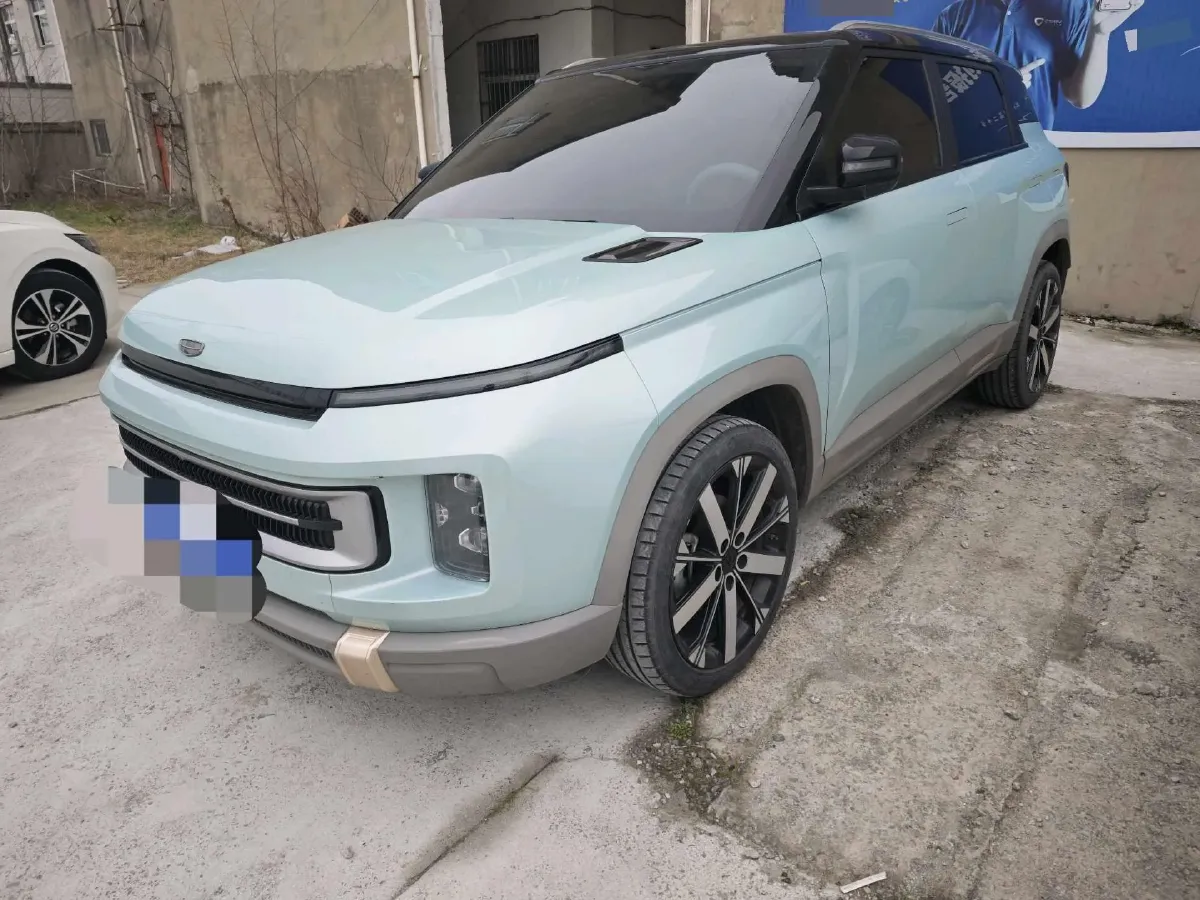 2023 Geely ICON 1.5T 181HP L4 7DCT,autocango,china used car exporter,china ev exporter,chinese used car exporter,chinese used ev exporter