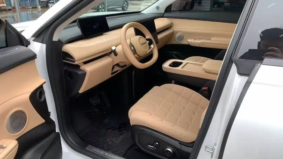 2024 Exceed Sterra ET REEV 156HP REEV 32KWH,autocango,china used car exporter,china ev exporter,chinese used car exporter,chinese used ev exporter