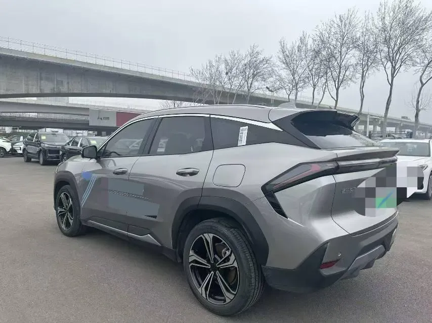 2025 Geely Galaxy L7 1.5L 112HP L4 1DHT PHEV 18.4KWH,autocango,china used car exporter,china ev exporter,chinese used car exporter,chinese used ev exporter