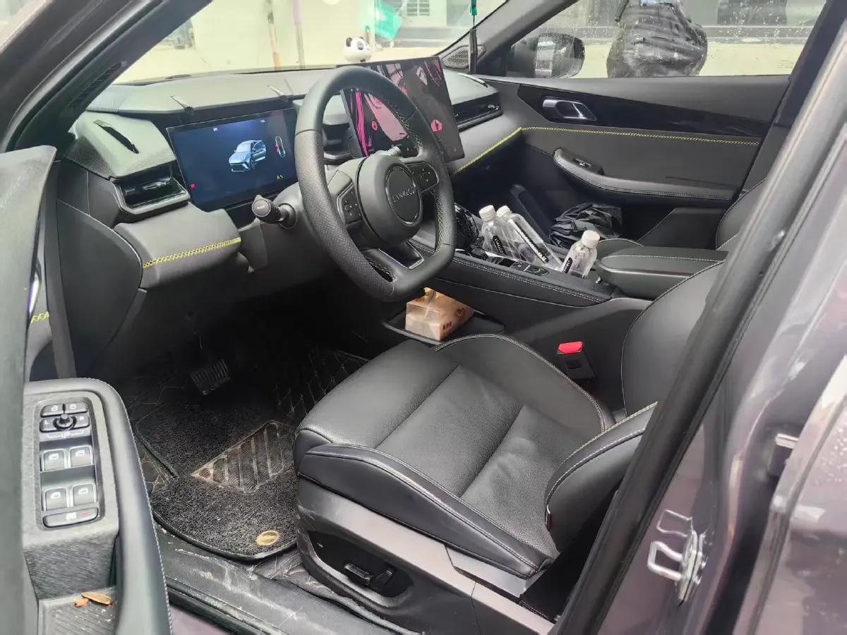 2025 LYNK&CO 03 1.5T 181HP L4 7DCT,autocango,china used car exporter,china ev exporter,chinese used car exporter,chinese used ev exporter