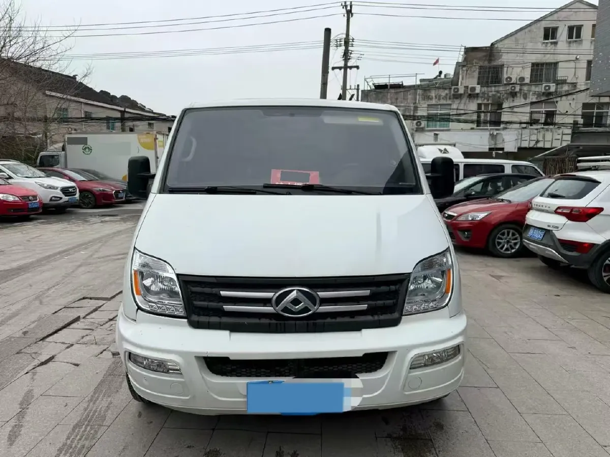2021 MAXUS XinTu V80 2.0T 139HP L4 6MT,autocango,china used car exporter,china ev exporter,chinese used car exporter,chinese used ev exporter