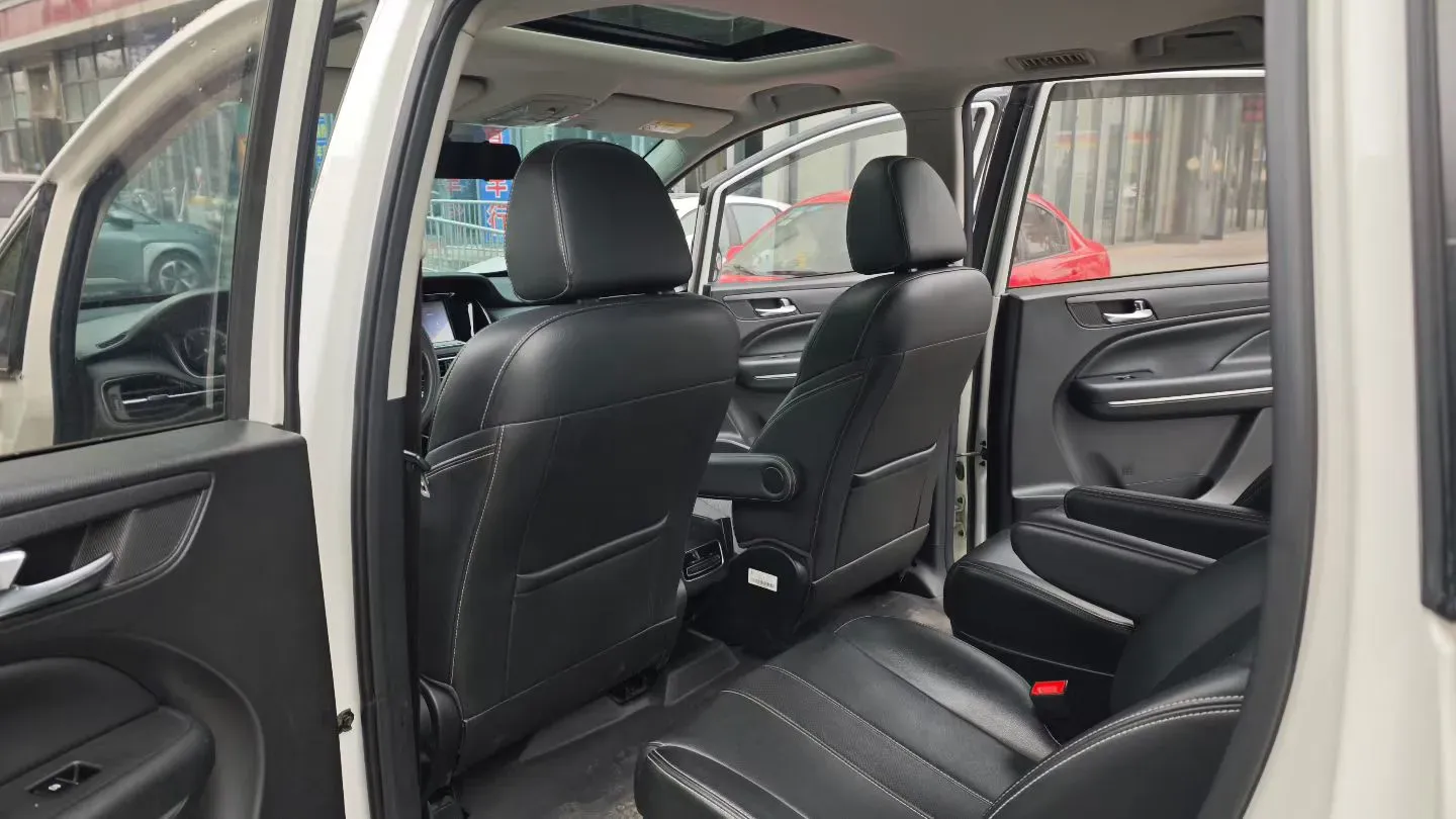 2021 GAC Trumpchi M6 1.5T 169HP L4 7DCT,autocango,china used car exporter,china ev exporter,chinese used car exporter,chinese used ev exporter