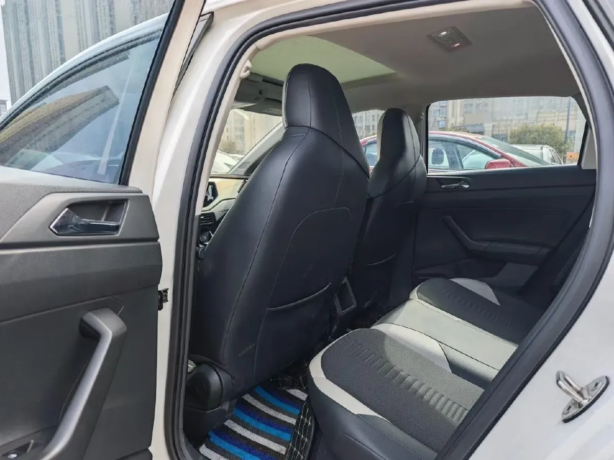 2019 Volkswagen Polo 1.5L 113HP L4 6AT,autocango,china used car exporter,china ev exporter,chinese used car exporter,chinese used ev exporter