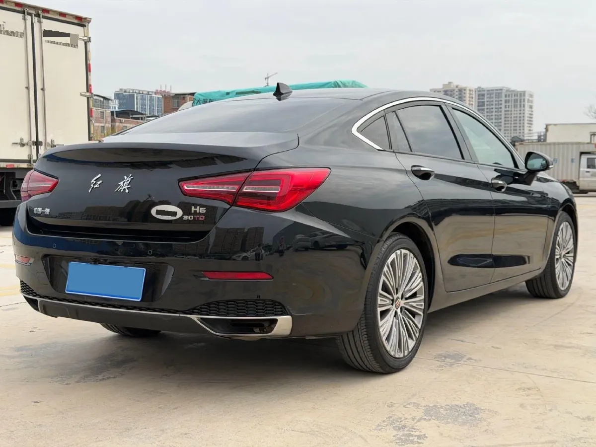 2022 HongQi H5 1.5T 169HP L4 7DCT,autocango,china used car exporter,china ev exporter,chinese used car exporter,chinese used ev exporter