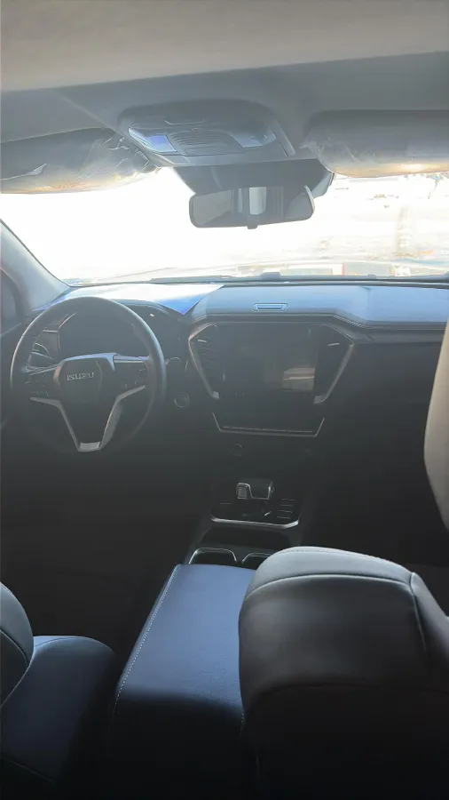 2023 Isuzu LingTuo 2.5T 150HP L4 8AT,autocango,china used car exporter,china ev exporter,chinese used car exporter,chinese used ev exporter