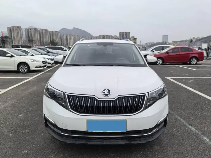 2021 Skoda Kamiq 1.5L 112HP L4 6AT,autocango,china used car exporter,china ev exporter,chinese used car exporter,chinese used ev exporter