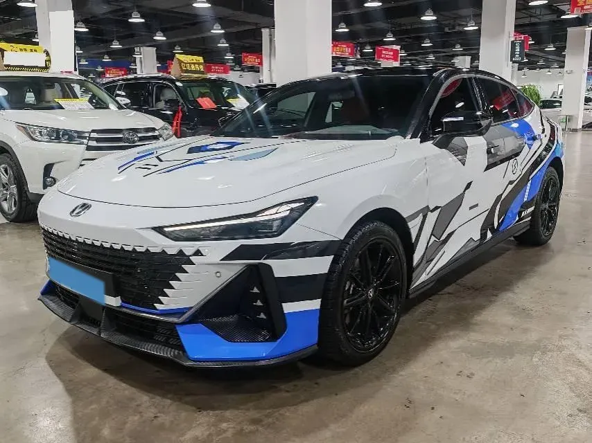 2023 ChangAn UNI-V iDD 1.5T 170HP L4 6TCT PHEV 18.4KWH,autocango,china used car exporter,china ev exporter,chinese used car exporter,chinese used ev exporter