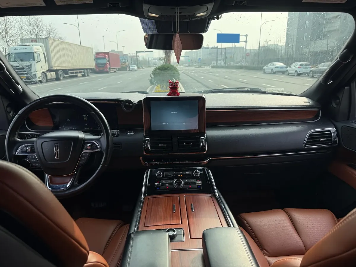 2018 Mercedes-Benz GLS Class 3.0T 333HP V6 9AT,autocango,china used car exporter,china ev exporter,chinese used car exporter,chinese used ev exporter