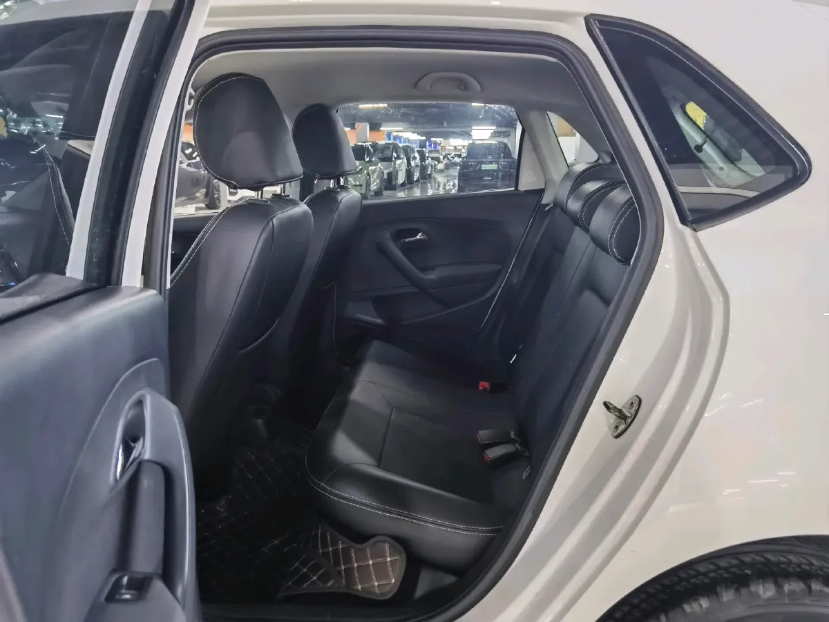 2018 ChangAn Eado 1.6L 128HP L4 6AT,autocango,china used car exporter,china ev exporter,chinese used car exporter,chinese used ev exporter