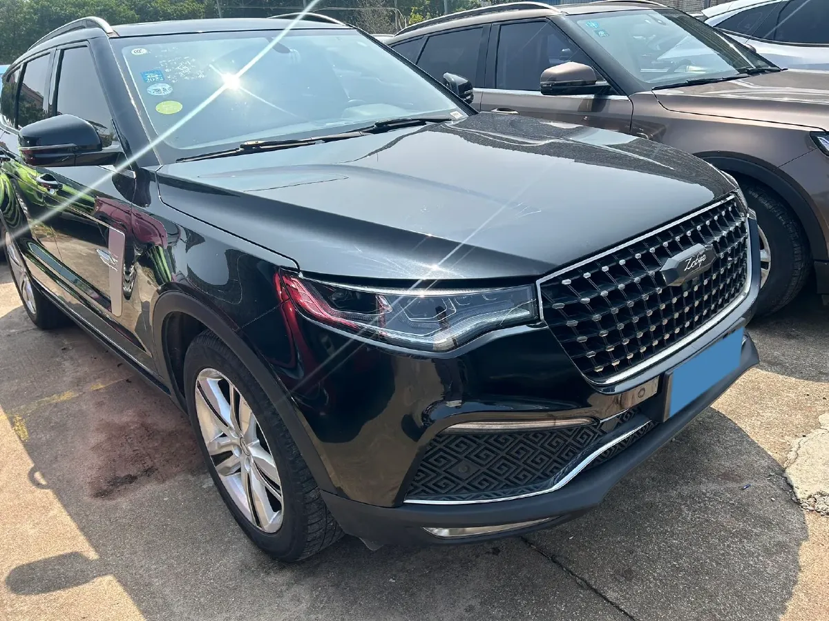 2017 Zotye T700 1.8T 177HP L4 6DCT,autocango,china used car exporter,china ev exporter,chinese used car exporter,chinese used ev exporter